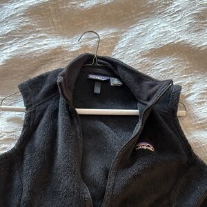 Patagonia Charcoal Fleece Vest